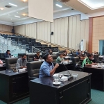 Suasana hearing yang dilakukan oleh Komisi D DPRD Jombang yang digelar di Ruang Rapat Paripurna DPRD Jombang.