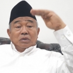 Prof. Dr. KH. Asep Saifuddin Chalim, MA pendiri sekaligus pengasuh pondok pesantren Amanatul Ummah