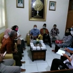 DPRD Kabupaten Tuban mengunjungi Dinas Sosial Pemberdayaan Perempuan dan Perlindungan Anak (P3A) setempat, Rabu (13/1/2021). (foto: ist)