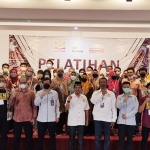 Pelatihan individual eksportir yang digelar Kadin Sidoarjo di Aula Langgen Palikrana, Gedung Pegadaian, Sidoarjo, Senin (7/2).