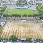 Lapangan Karanggayam dan Wisma Persebaya.