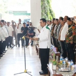 Ketum KONI Sidoarjo M Franki Efendi melantik 18 pengurus KONI Kecamatan, di Pendopo Delta Wibawa, Kamis (26/10). foto istimewa