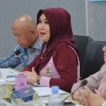 Senator Lia Istifhama saat rapat koordinasi dengan Menteri Kebudayaan di Gedung DPD RI Senayan Jakarta, Senin (6/4/2026).
