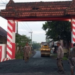 rehabilitasi Jalan Lingkar Codo di Desa Codo, Kecamatan Wajak, Kabupaten Malang.