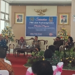 Acara sarasehan PWI Mojokerto bertajuk, "Peran Media dalam Menjaga Kondusifitas Pembangunan Daerah." Support media terhadap pembangunan daerah. Foto: YUDI EP/BANGSAONLINE