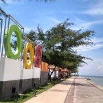 Objek Wisata Pantai Boom Tuban 
