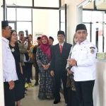 Wali Kota Pasuruan saat meninjau fasilitas di RSUD Dr. R. Soedarsono.