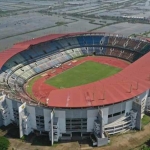 Stadion Gelora Bung Tomo (GBT).
