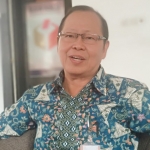 Ketua Bawaslu Pacitan, Berty Stevanus. foto: YUNIARDI SUTONDO/ BANGSAONLINE