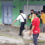 Korban saat dibawa ke RSUD Mardi Waluyo Kota Blitar untuk mendapatkan perawatan.