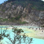 Pesona Kawah Putih Ciwidey. Foto: Ist