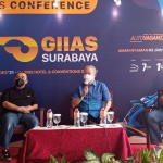 Suasana saat konferensi pers GIIAS Surabaya 2021.