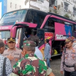 Proses pemulangan Eks Pengungsi Syiah di Rusunawa Puspa Agro Sidoarjo.