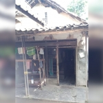 Salah satu rumah warga miskin di Kabupaten Pasuruan.