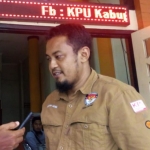 Komisioner KPU Kabupaten Kediri, Divisi SDM dan Parmas, Nanang Qosim 