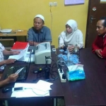 Sejumlah Parpol saat melakukan pendaftaran di kantor KPUD Kabupaten Blitar.