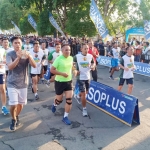 Suasana Lomba Lari 10K dalam rangka memperingati HUT Kodam V/Brawijaya ke-71.