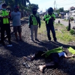 Jenazah korban saat di lokasi kejadian.