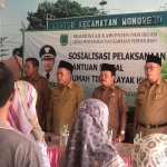 Sosialisasi pelaksanaan bantuan sosial rehab RTLH di Kecamatan Wonorejo, belum lama ini.