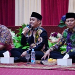 Wali Kota Pasuruan, Adi Wibowo (tengah) saat menyampaikan sambutan. Foto: Supardi/Bangsaonline.