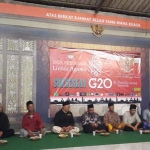 Suasana doa bersama yang digelar Situs Ndalem Pojok Kediri.