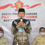 Yuhronur Efendi saat memberikan sambutan di hadapan pensiunan tentara. (foto: ist)