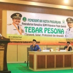 Wali Kota Pasuruan, Saifullah Yusuf, saat memberi sambutan dalam giat peningkatan kapasitas SDM pelayanan pajak daerah.