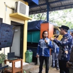 Bupati Sidoarjo, Ahmad Muhdlor Ali, saat meresmikan Sippas di TPA Jabon. 