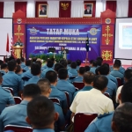 Selain melaksanakan kunjungan, Aspotmar Kasal juga sekaligus tatap muka dan memberikan pengarahan kepada prajurit serta PNS Lantamal IX. 