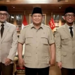 Presiden Prabowo bersama Menhaj Gus Irfan dan wakilnya, Dahnil Anzar Simanjuntak. Foto: MCH 2026