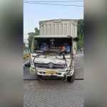 Truk yang diamankan usai menabrak sejumlah kendaraan di pertigaan exit tol Purwodadi