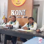 Ketua KONI Kota Batu saat memberikan keterangan kepada wartawan, Kamis (31/8/2023).