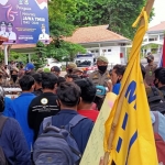 Demo PMII Banyuwangi Pertanyakan Alokasi Dana Covid-19. (foto: ist).