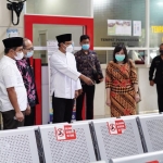 Gus Ipul dan Mas Adi melakukan peninjauan secara langsung pada setiap sudut RSUD dr. R. Soedarsono.