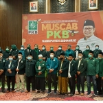 BARU: Pengurus DPC PKB Sidoarjo 2021-2026 hasil Muscab V di Hotel Fave, Minggu (7/3/2021). foto: Mustain/ BANGSAONLINE