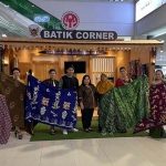 Batik Corner, salah satu kegiatan dalam peringatan hari batik nasional di Kota Kediri. Foto: Ist