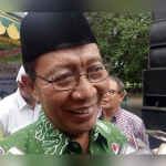 Bupati Tuban H Fathul Huda memberikan keterangan kepada awak media usai acara syukuran penghargaan Adipura.