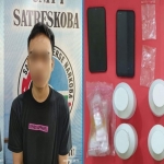 Kolase foto tersangka dan barang bukti yang ditahan Satresnarkoba Polres Jombang.