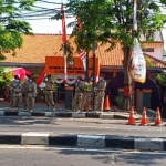 Kantor KPU Gresik, Jalan Dr Wahidn SH, Kebomas. Foto: SYUHUD/BANGSAONLINE