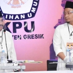 Paslon Qosim-Alif saat mengikuti debat publik perdana. foto: ist.