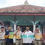 Penyerahan sertifikat tanah wakaf bagi rumah ibadah di Kecamatan Paiton, Kabupaten Probolinggo. Foto: ANDI SIRAJUDIN/BANGSAONLINE