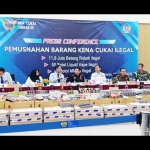 Sebanyak 11.915.200 batang rokok ilegal hasil penindakan Barang Kena Cukai (BKC) siap dimusnahkan petugas Bea Cukai Sidoarjo.