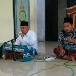 Tausiah digelar sebelum bukber di Masjid Baitul Jannah. (foto: ist)