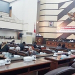 DPRD Jember saat menggelar paripurna. foto: Ilustrasi/Tribunnews.com