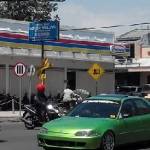 Salah satu toko modern di kota Mojokerto yang sudah berdiri.
