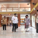 Wali Kota Kediri, Abdullah Abu Bakar saat mengecek kesiapan terkait penerapan New Normal. (foto: ist).