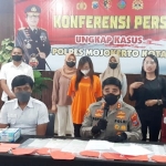 Kapolres Mojokerto Kota AKBP Rofiq Ripto Himawan saat konferensi pers.