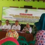 Suasana sosialisasi UU KDRT oleh Dinsos P3A Tuban.