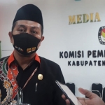 Ketua KPU Kabupaten Lamongan, Mahrus Ali. (foto: ist)