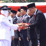 Gubernur Khofifah saat memperingati HUT ke-78 Kemerdekaan RI di Gedung Negara Grahadi, Surabaya.